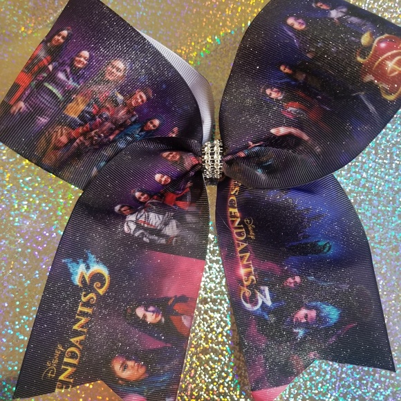 handmade Other - Descendants 3 hair bow handmade Other - Descendants 3 hair bow